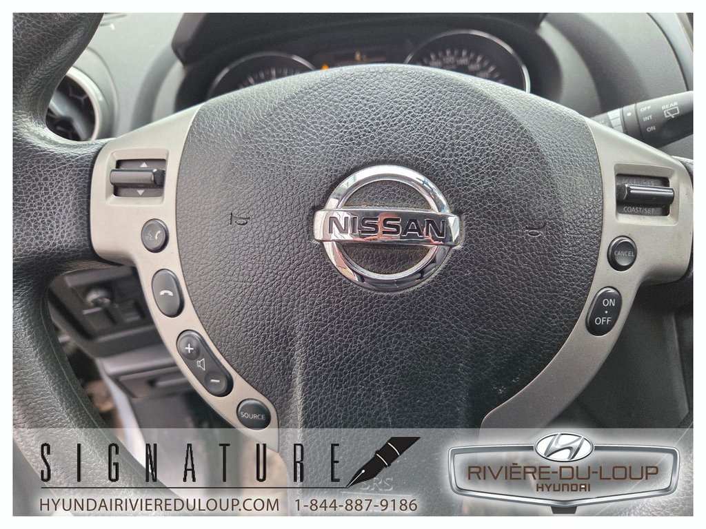 2012 Nissan Rogue SV,AWD in Riviere-Du-Loup, Quebec - 15 - w1024h768px