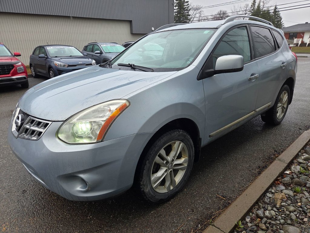 2012 Nissan Rogue SV,AWD in Riviere-Du-Loup, Quebec - 2 - w1024h768px