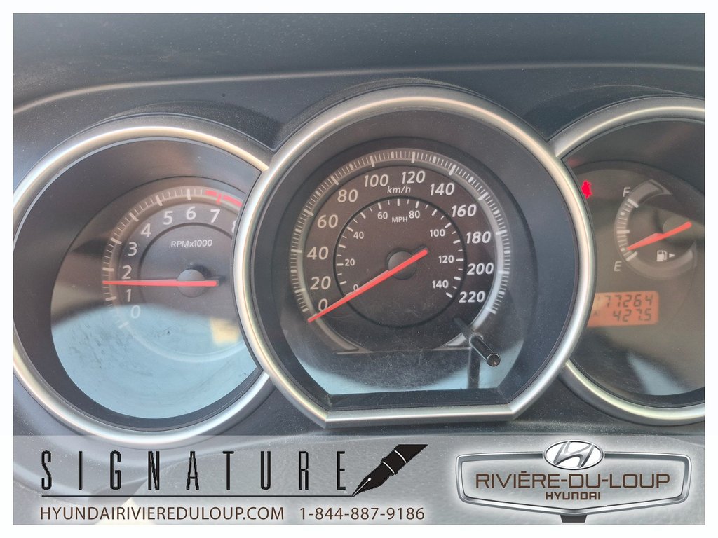 2010 Nissan Versa 1.8 SL in Riviere-Du-Loup, Quebec - 16 - w1024h768px