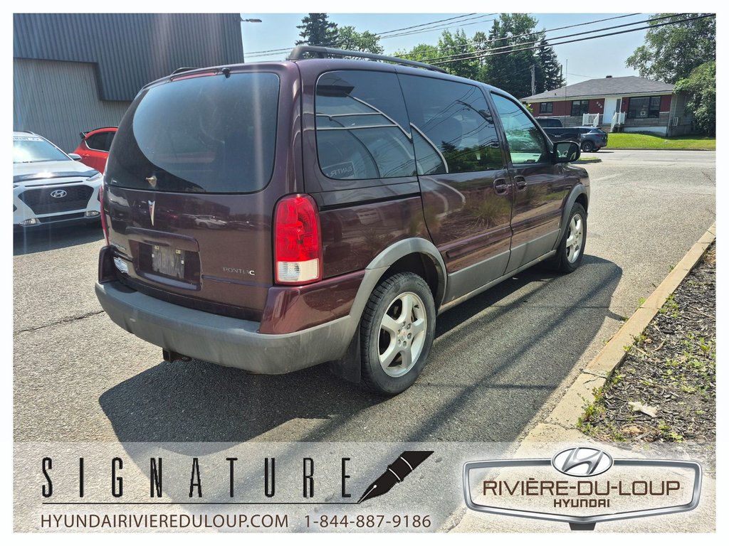 2006 Pontiac Montana SV6 A/C in Riviere-Du-Loup, Quebec - 5 - w1024h768px