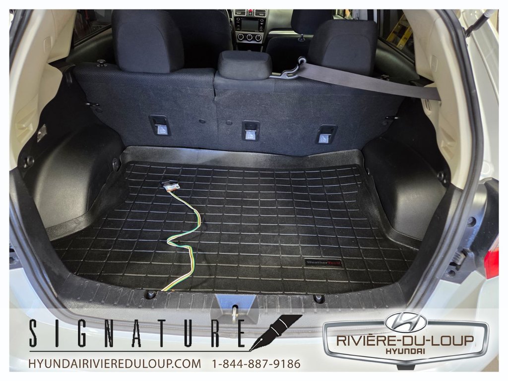 Subaru Impreza 2.0i w/Sport & Tech Pkg 2015 à Riviere-Du-Loup, Québec - 9 - w1024h768px