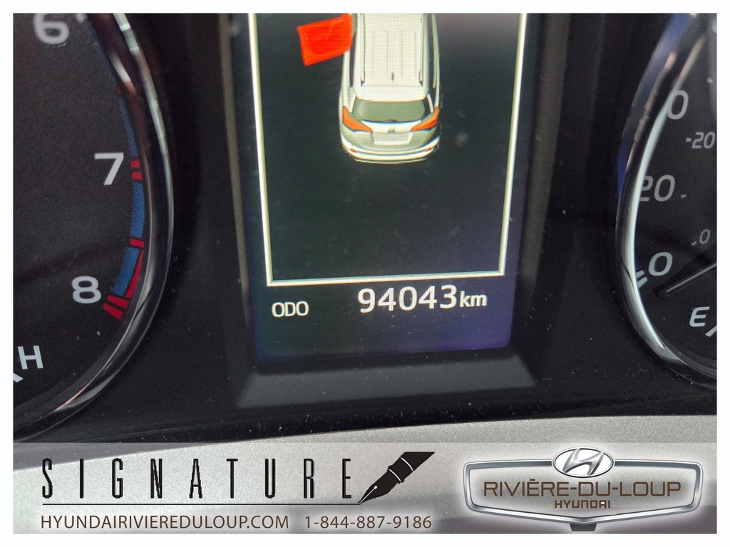 2018 Toyota RAV4 XLE,AWD,MAGS,TOIT,SIEGES CHAUFFANT in Riviere-Du-Loup, Quebec - 4 - w1024h768px