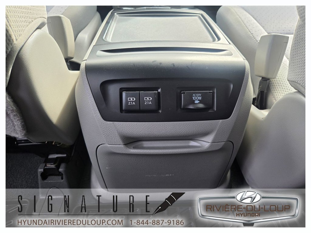 2020 Toyota Sienna LE/AC/CAMERA DE RECUL in Riviere-Du-Loup, Quebec - 11 - w1024h768px