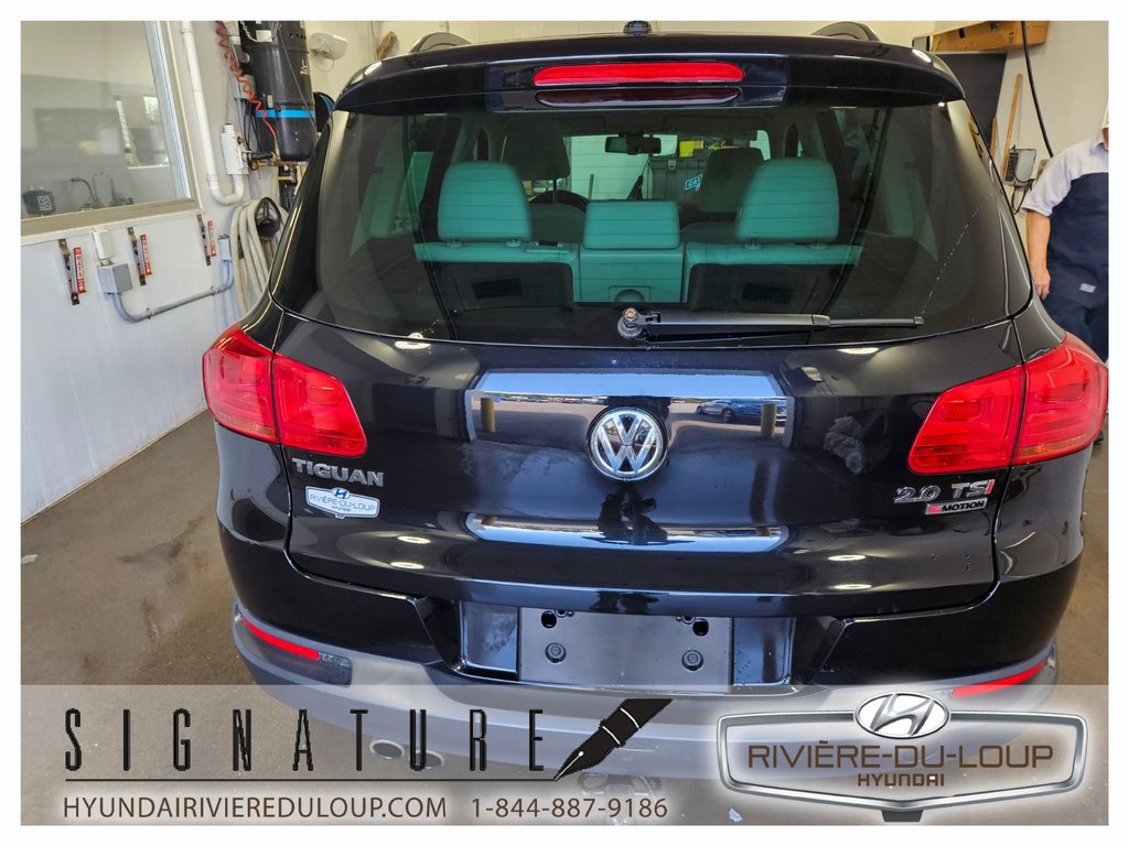 2016  Tiguan COMFORTLINE,4 MOTION,TOIT,CUIR,MAGS in Riviere-Du-Loup, Quebec - 6 - w1024h768px