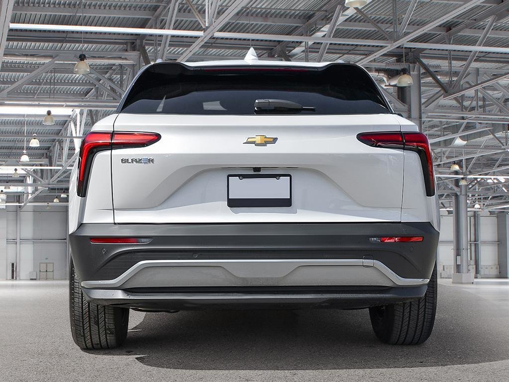 Chevrolet Blazer EV LT 2025 à Cowansville, Québec - 5 - w1024h768px