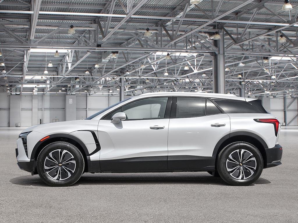 Chevrolet Blazer EV LT 2025 à Cowansville, Québec - 3 - w1024h768px