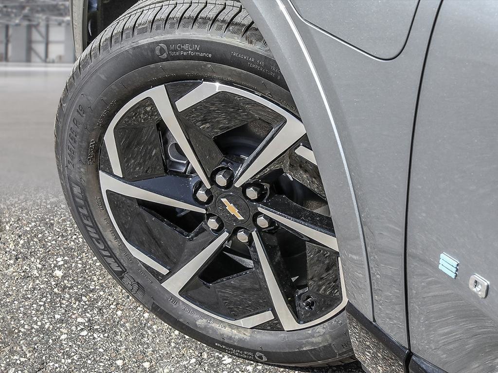 Chevrolet Equinox EV 2LT 2026 à Cowansville, Québec - 7 - w1024h768px