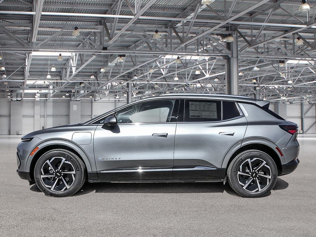 Chevrolet Equinox EV 2LT 2026 à Cowansville, Québec - 3 - w1024h768px