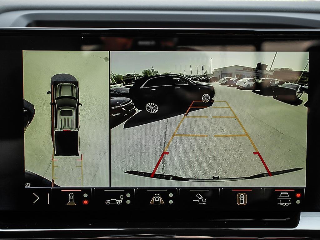 Chevrolet Silverado 1500 ZR2 2026 à Cowansville, Québec - 23 - w1024h768px