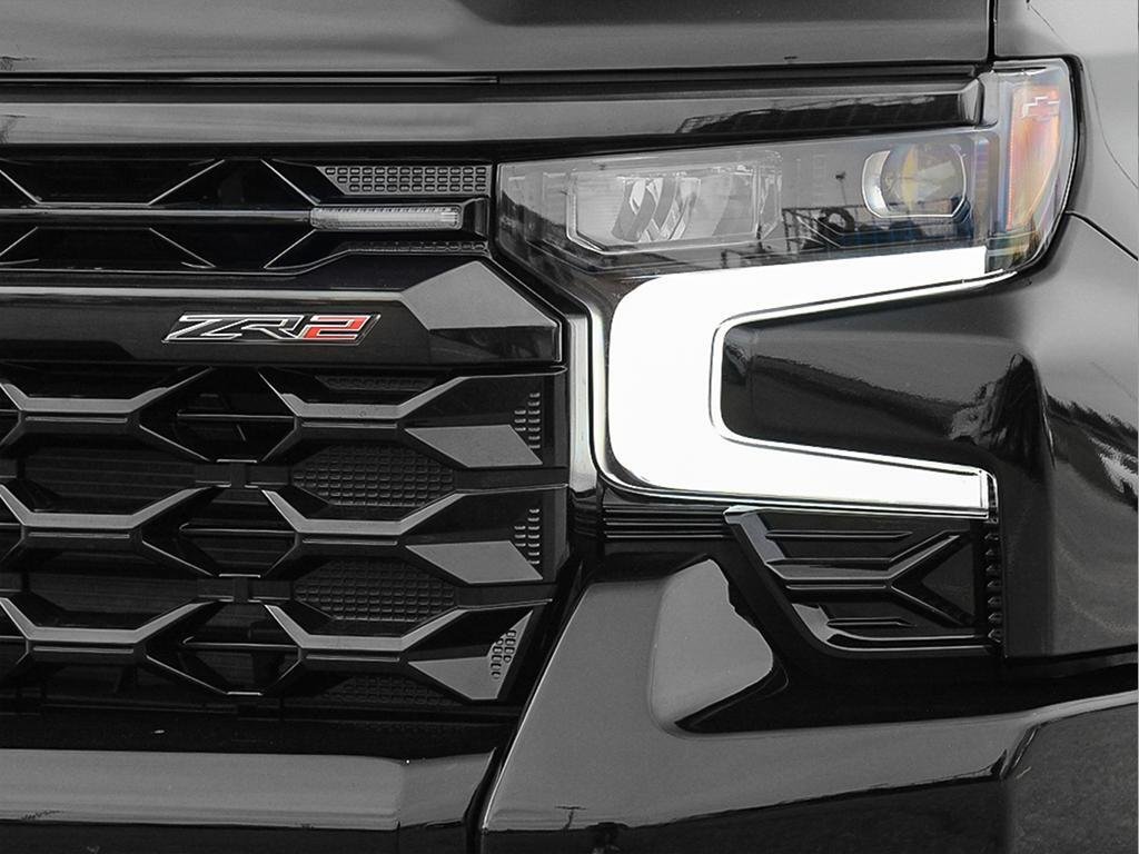 Chevrolet Silverado 1500 ZR2 2026 à Cowansville, Québec - 10 - w1024h768px