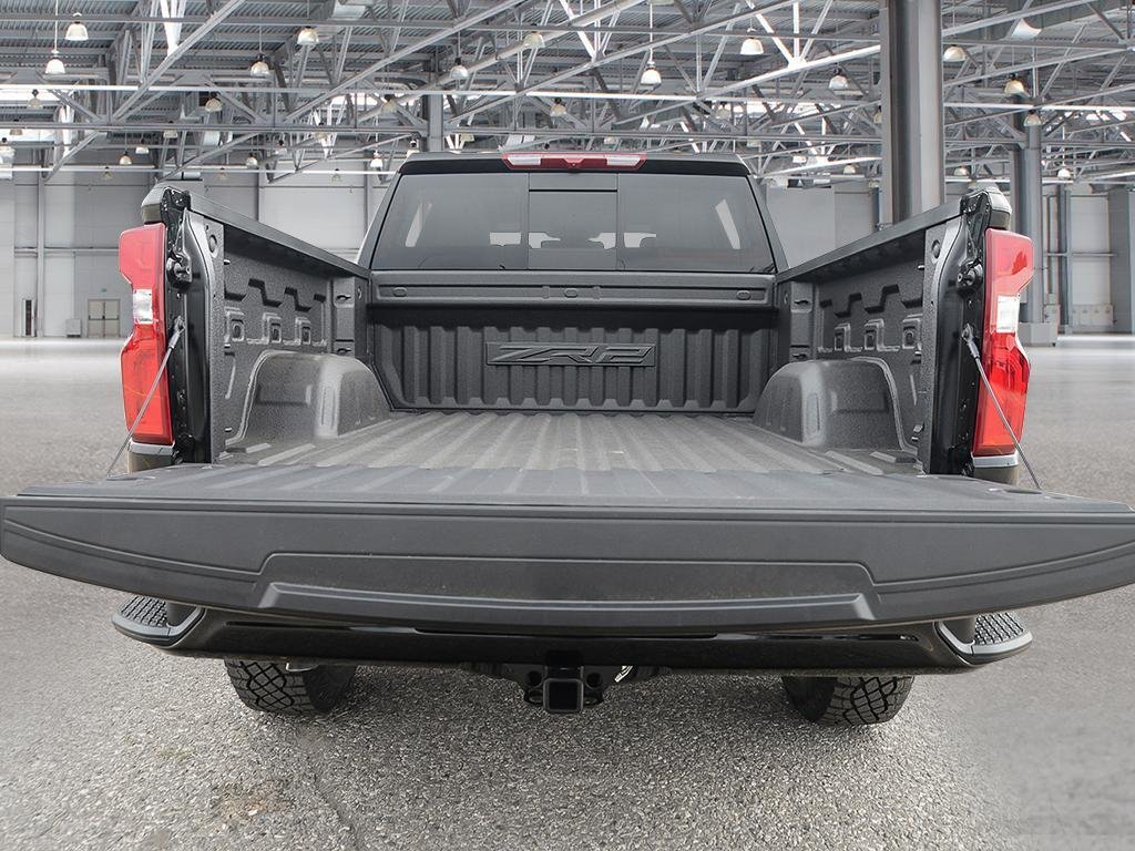 Chevrolet Silverado 1500 ZR2 2026 à Cowansville, Québec - 7 - w1024h768px