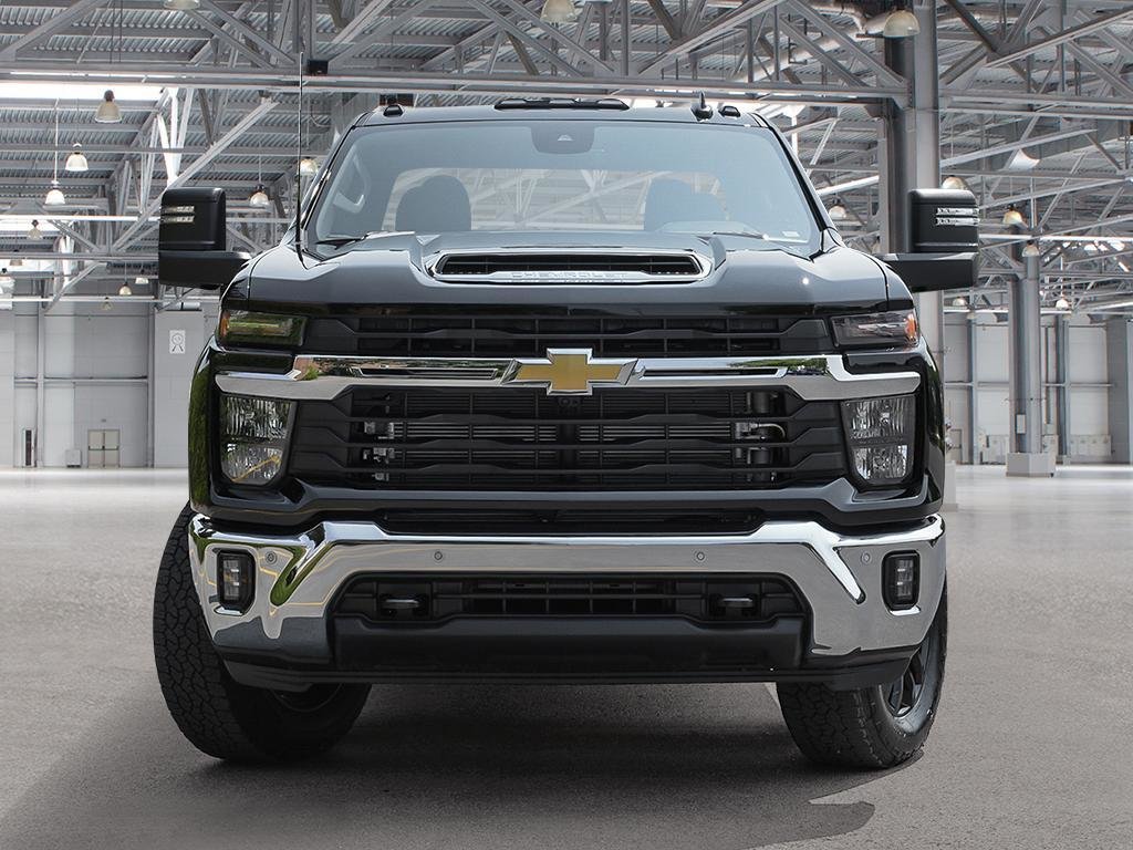 2025 Chevrolet Silverado 2500 HD LT in Cowansville, Quebec - 2 - w1024h768px