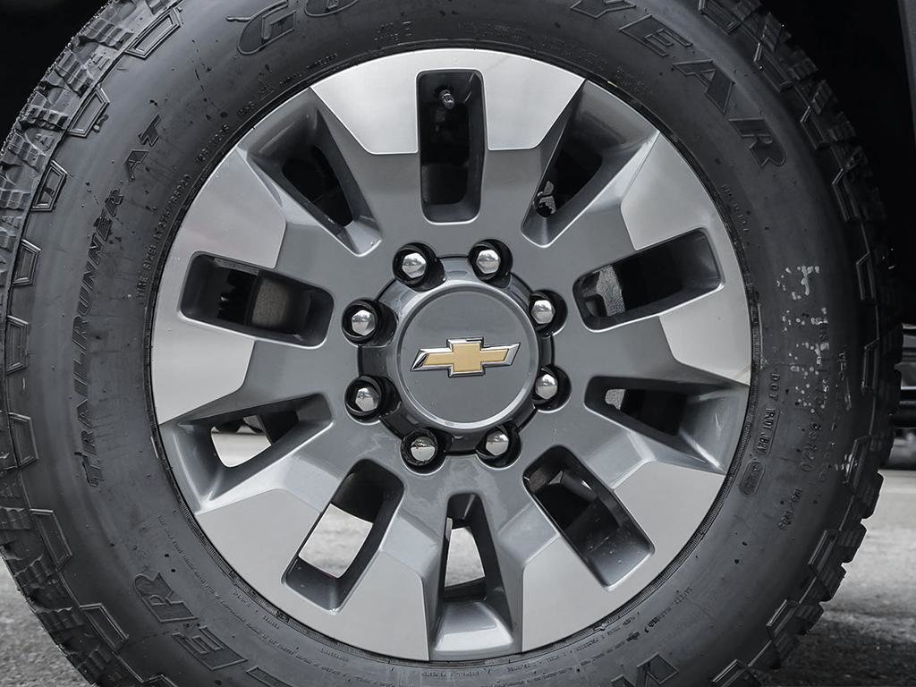 Chevrolet Silverado 2500 HD CUSTOM 2026 à Cowansville, Québec - 8 - w1024h768px