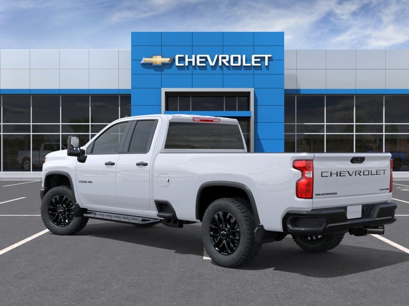 2026 Chevrolet Silverado 2500 HD CUSTOM in Cowansville, Quebec - 3 - w1024h768px