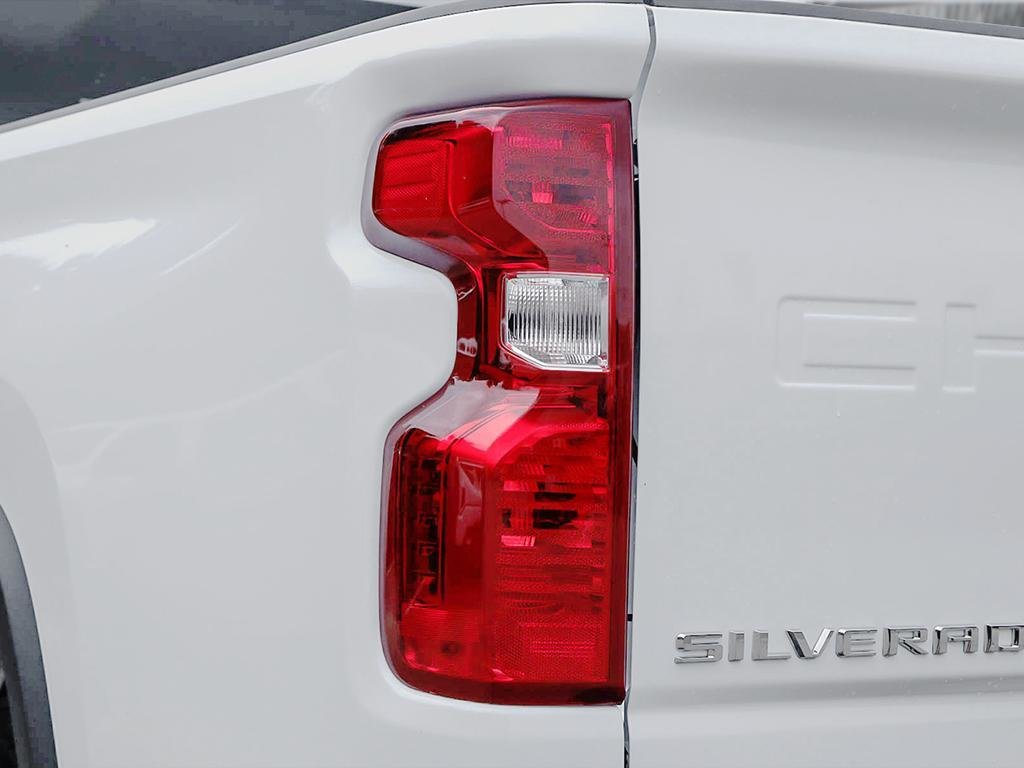 Chevrolet Silverado 2500 HD CUSTOM 2026 à Cowansville, Québec - 11 - w1024h768px