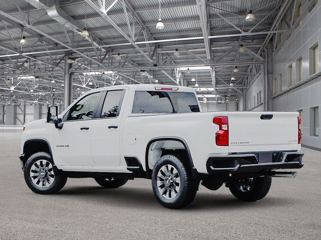 Chevrolet Silverado 2500 HD CUSTOM 2026 à Cowansville, Québec - 4 - w1024h768px