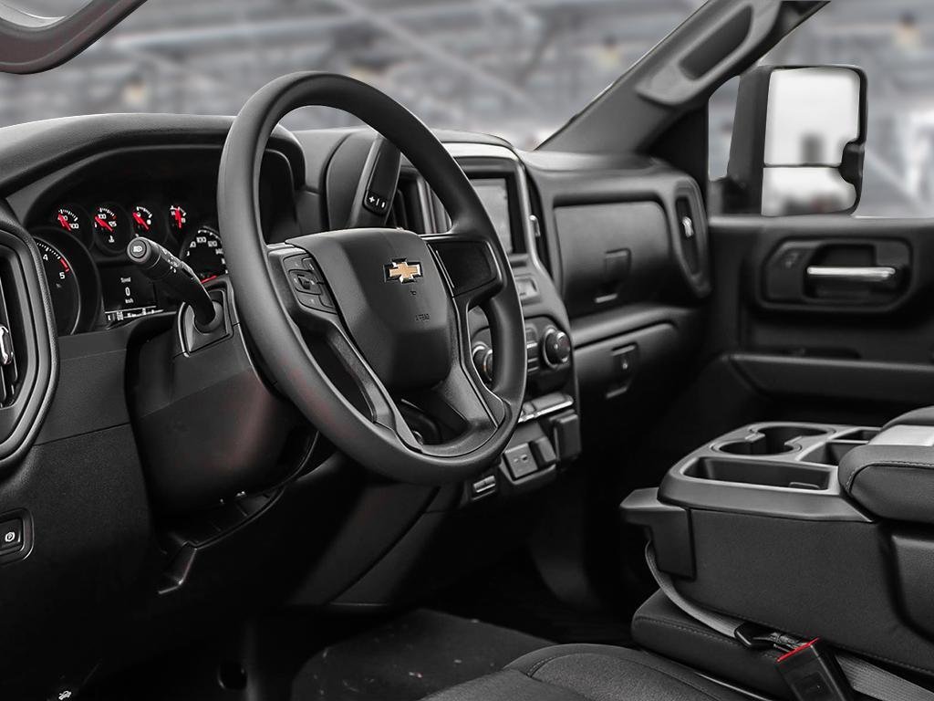 2026 Chevrolet Silverado 2500 HD CUSTOM in Cowansville, Quebec - 12 - w1024h768px