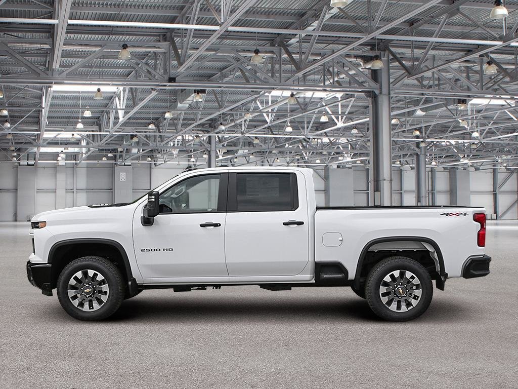 2026 Chevrolet Silverado 2500 HD CUSTOM in Cowansville, Quebec - 3 - w1024h768px