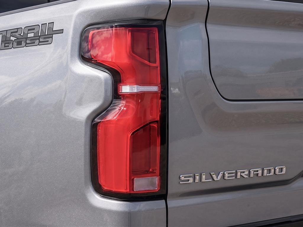 Chevrolet Silverado 2500 HD LT 2026 à Cowansville, Québec - 10 - w1024h768px