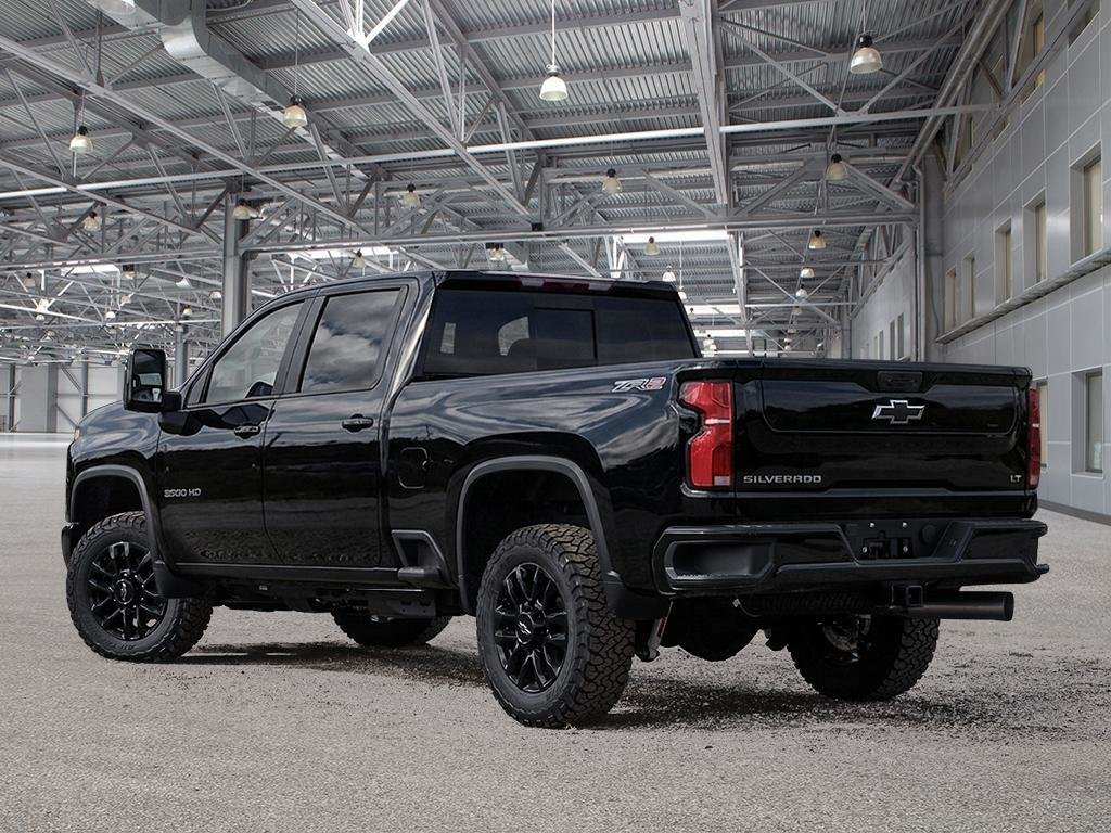 Chevrolet Silverado 2500 HD LT 2026 à Cowansville, Québec - 4 - w1024h768px