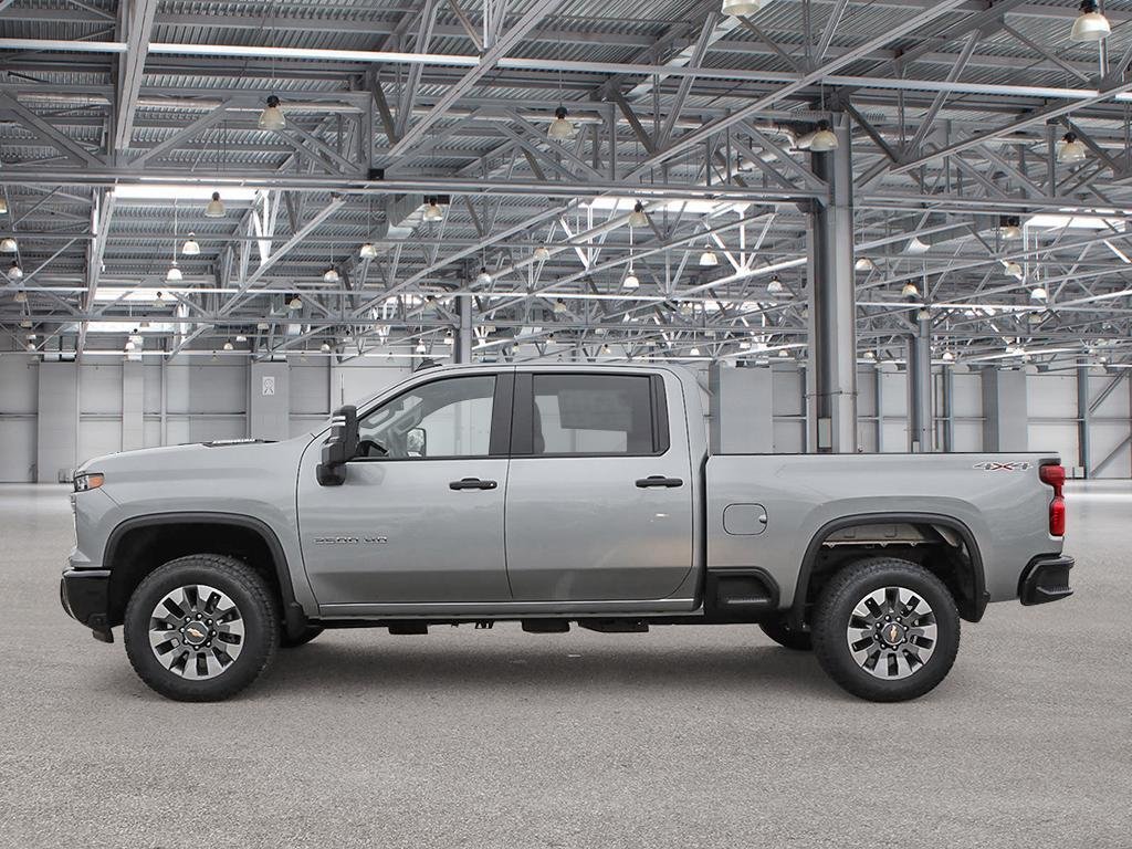 2026 Chevrolet Silverado 2500 HD CUSTOM in Cowansville, Quebec - 3 - w1024h768px