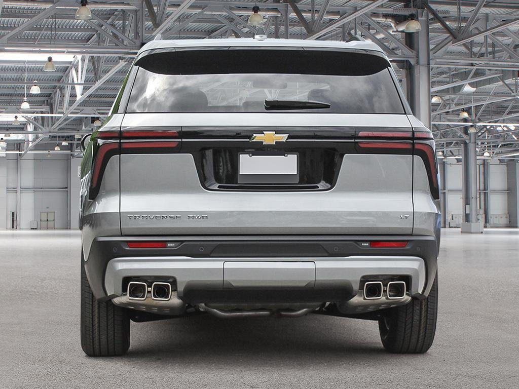 Chevrolet Traverse LT 2026 à Cowansville, Québec - 5 - w1024h768px