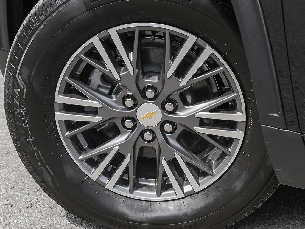 2026 Chevrolet Traverse LT in Cowansville, Quebec - 8 - w1024h768px