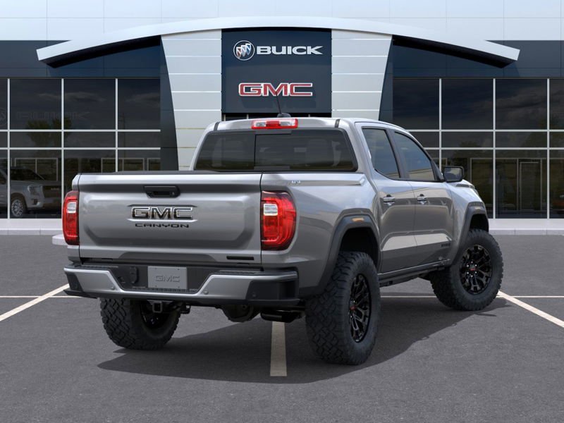 2026 GMC Canyon ELEVATION in Cowansville, Quebec - 4 - w1024h768px