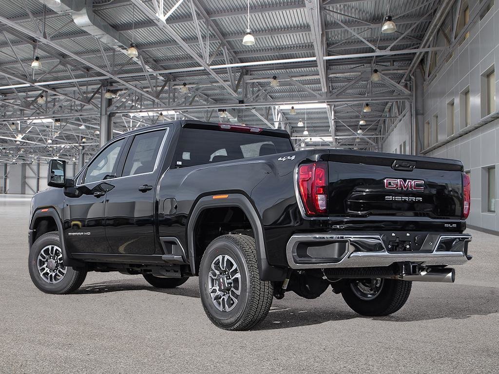 2025 GMC Sierra 3500 HD SLE DRW in Cowansville, Quebec - 4 - w1024h768px