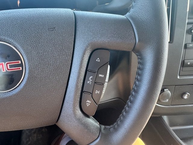 GMC SAVANA CUTAWAY 4500 WT DRW 177'' 2023 à Cowansville, Québec - 7 - w1024h768px