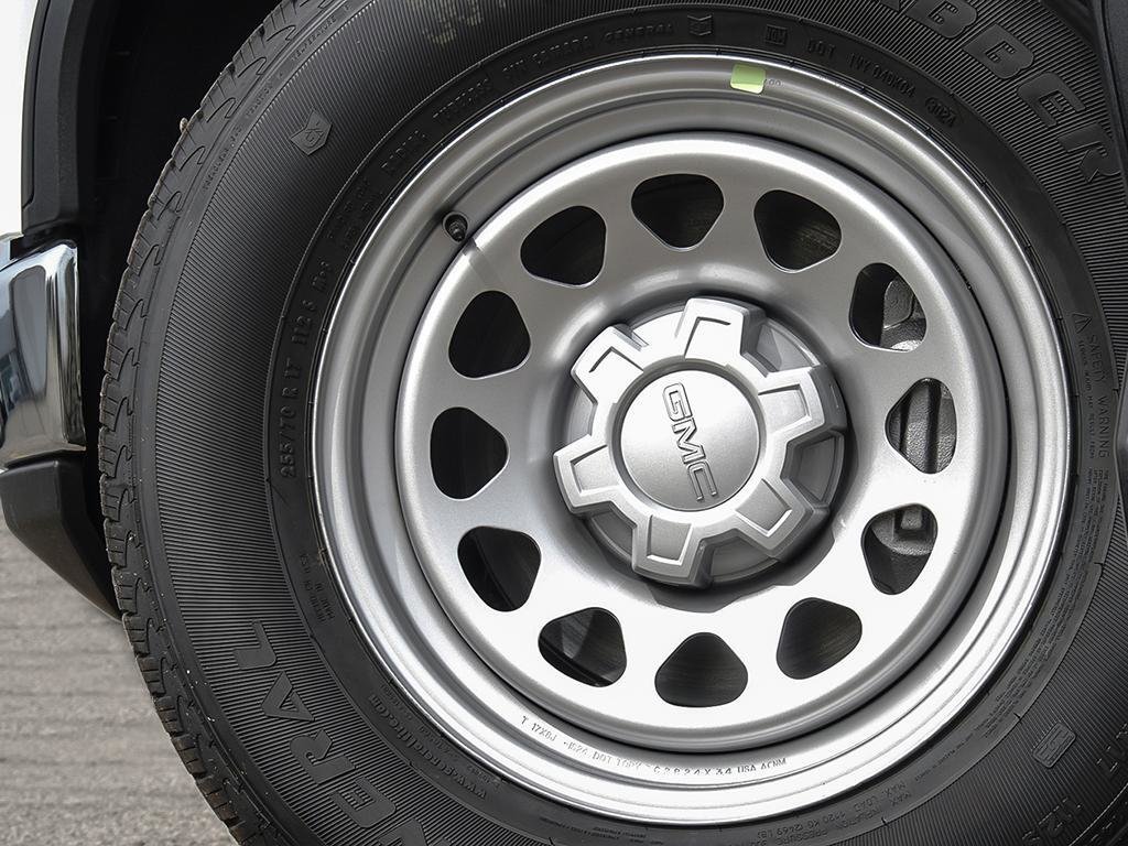 GMC Sierra 1500 PRO 2026 à Cowansville, Québec - 8 - w1024h768px