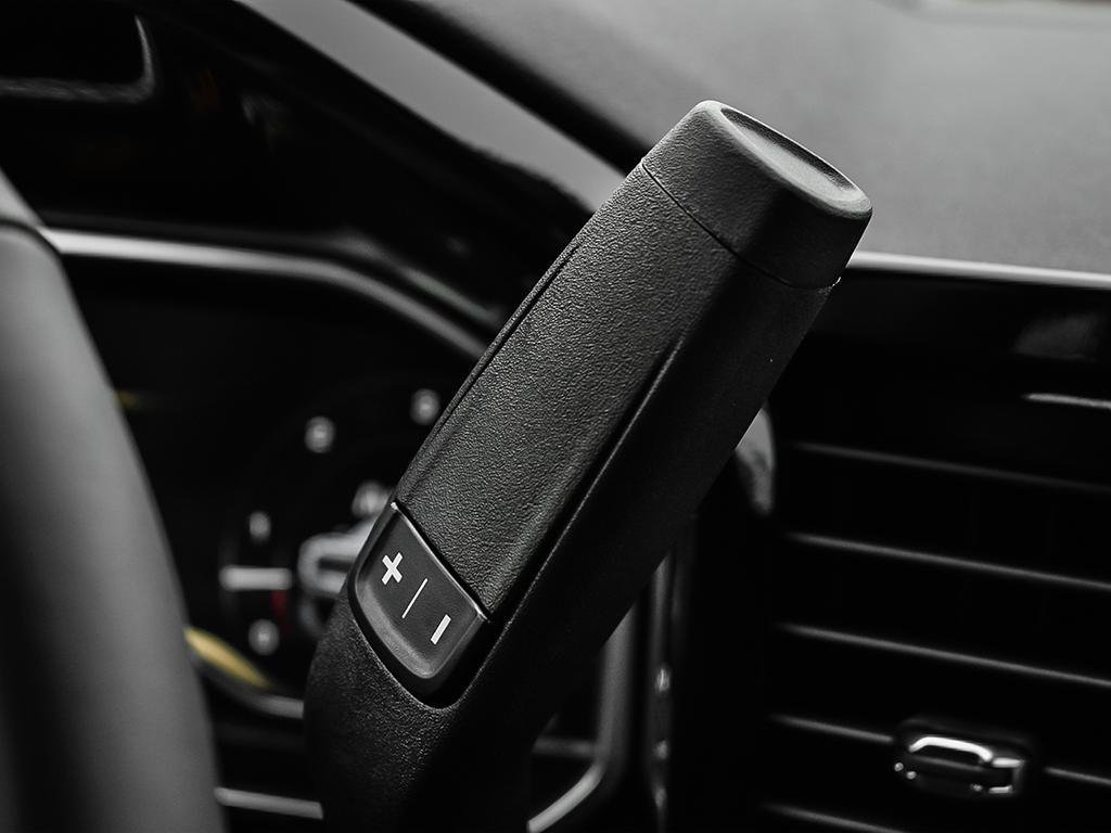 2026 GMC Sierra 2500 HD SLE in Cowansville, Quebec - 17 - w1024h768px