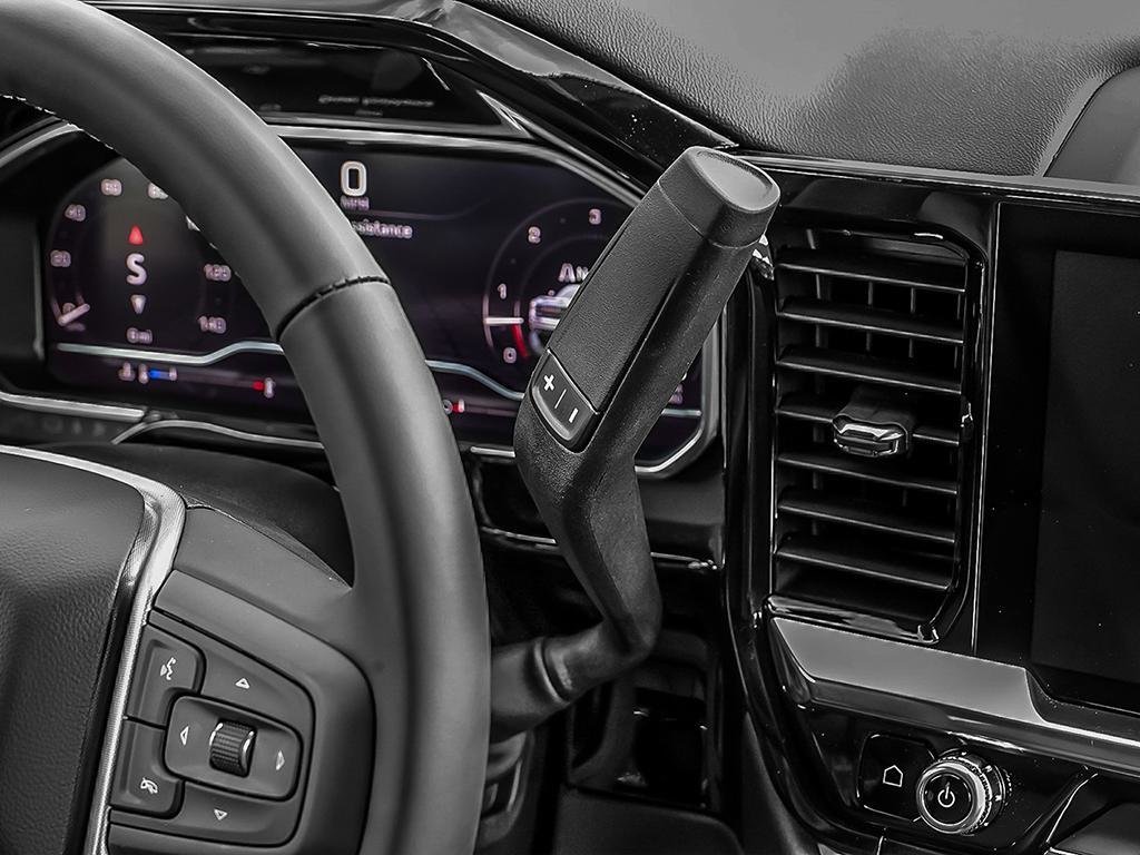 GMC Sierra 2500 HD SLT 2026 à Cowansville, Québec - 16 - w1024h768px