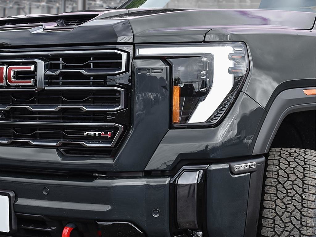 2026 GMC Sierra 2500 HD AT4 in Cowansville, Quebec - 9 - w1024h768px