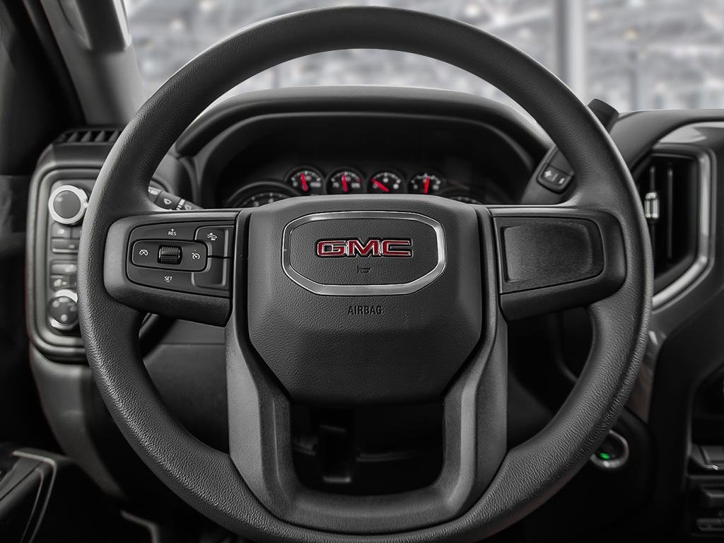 2026 GMC Sierra 2500 HD PRO in Cowansville, Quebec - 12 - w1024h768px