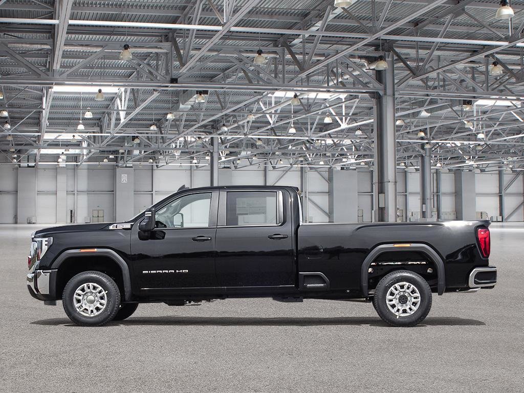 2026 GMC Sierra 2500 HD PRO in Cowansville, Quebec - 3 - w1024h768px