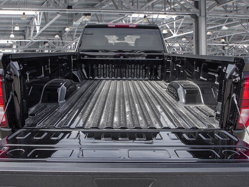 2026 GMC Sierra 2500 HD PRO in Cowansville, Quebec - 7 - w1024h768px