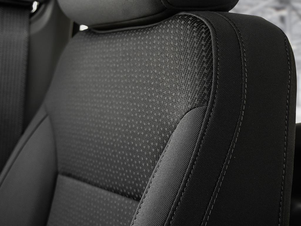 2026 GMC Sierra 2500 HD PRO in Cowansville, Quebec - 19 - w1024h768px