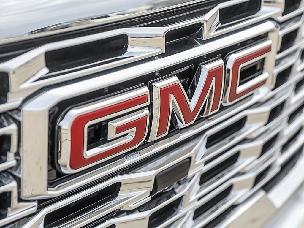 2025 GMC SIERRA 2500 DENALI STD/BOX DURAMAX (5SA) in Cowansville, Quebec - 9 - w1024h768px