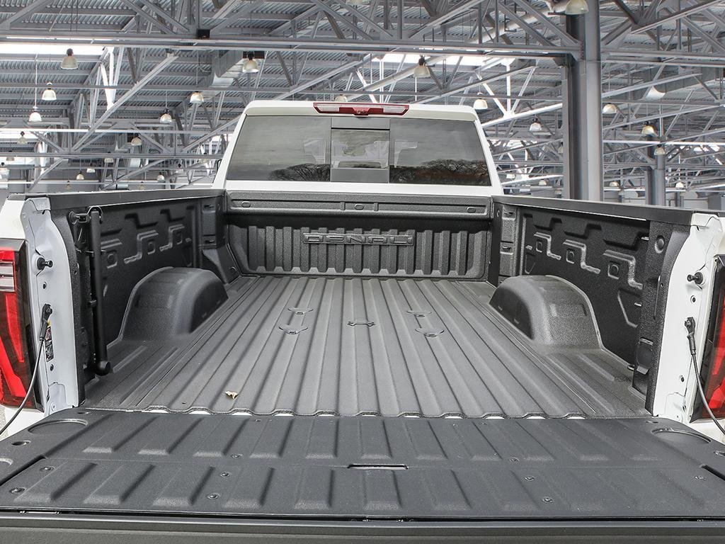 2025 GMC SIERRA 2500 DENALI STD/BOX DURAMAX (5SA) in Cowansville, Quebec - 7 - w1024h768px