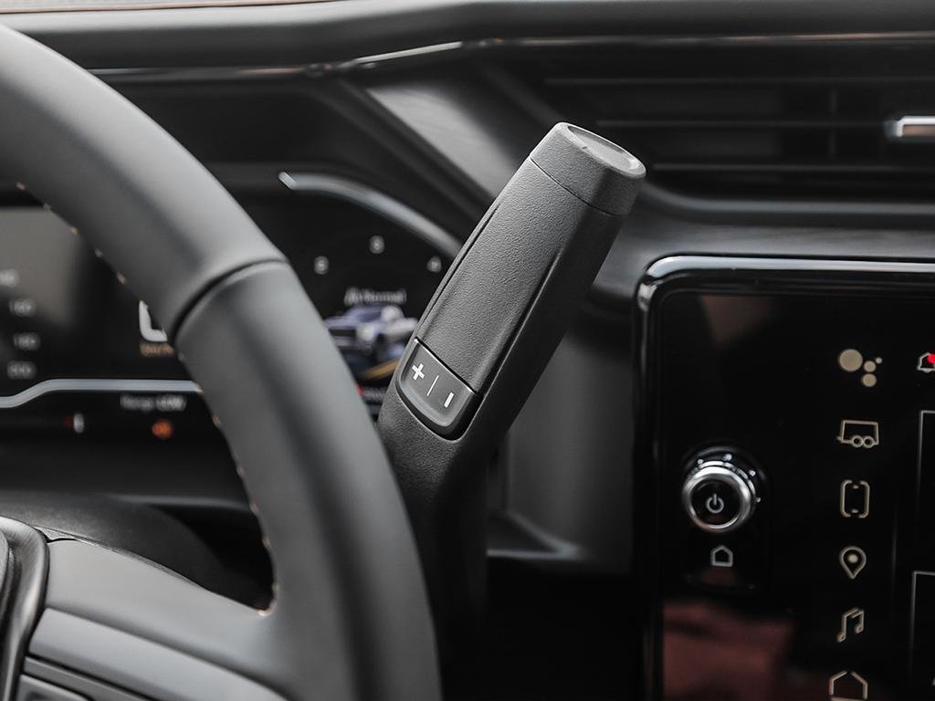 2026 GMC Sierra 3500 HD AT4 SRW in Cowansville, Quebec - 17 - w1024h768px