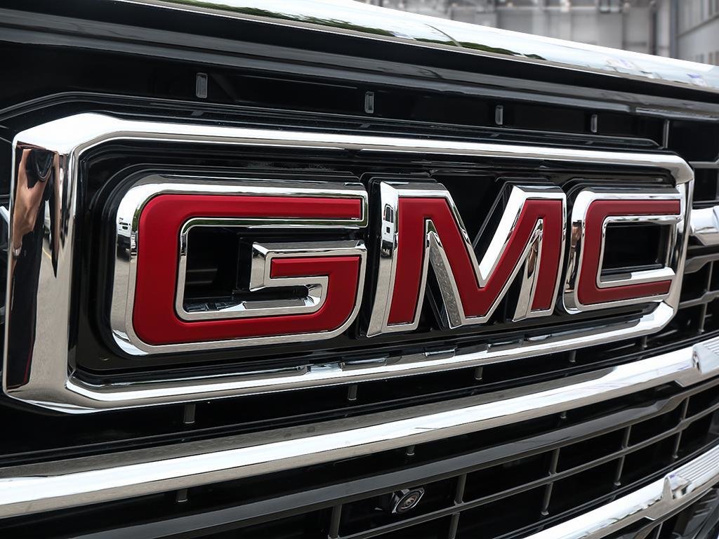 GMC Yukon 4WD ELEVATION (4SA) 2025 à Cowansville, Québec - 9 - w1024h768px