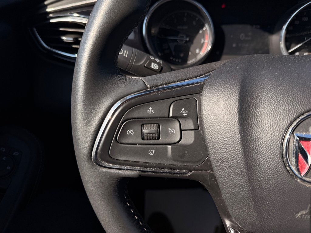 2023 Buick Encore GX Preferred in Cowansville, Quebec - 13 - w1024h768px
