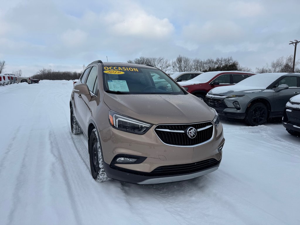 Buick Encore Essence 2019 à Cowansville, Québec - 2 - w1024h768px