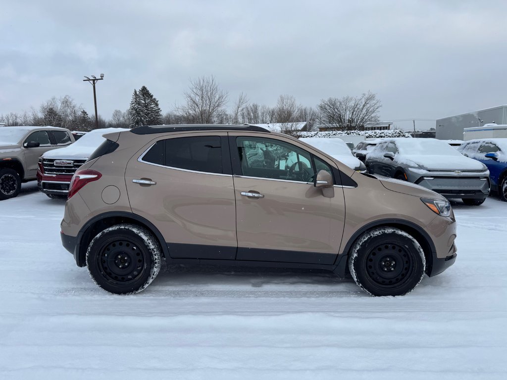 Buick Encore Essence 2019 à Cowansville, Québec - 4 - w1024h768px