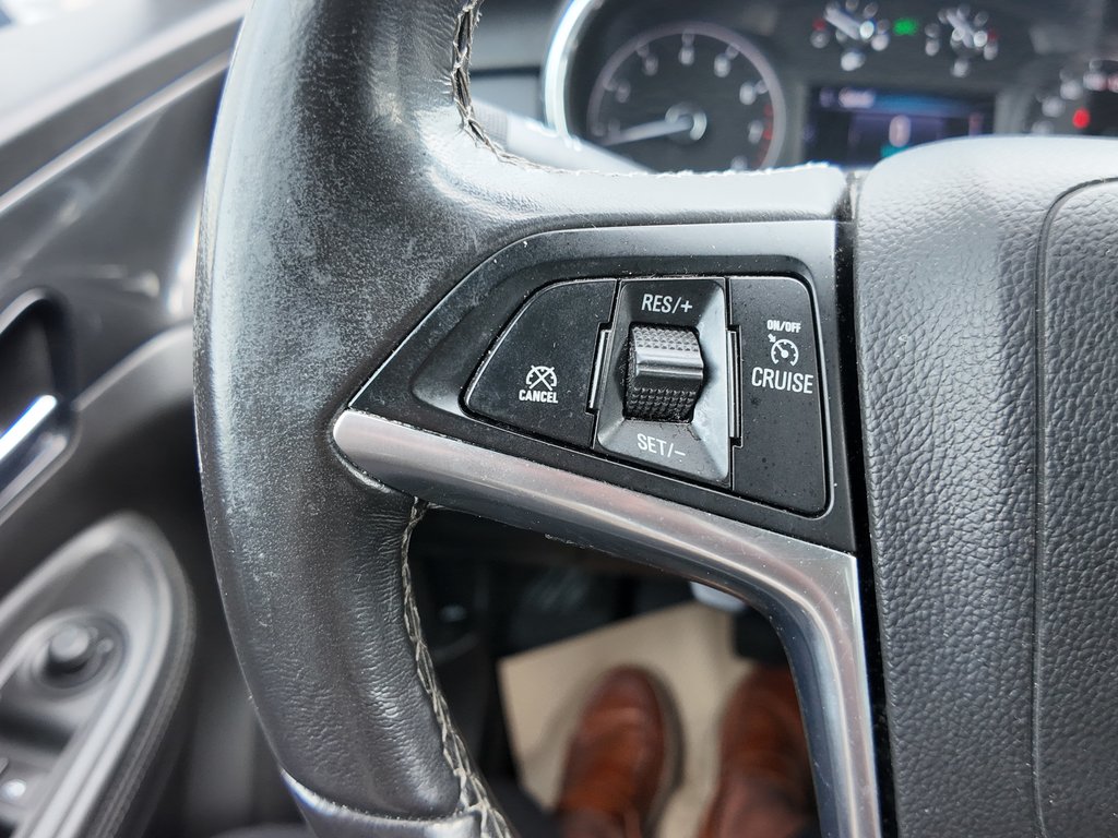 Buick Encore Preferred 2020 à Cowansville, Québec - 10 - w1024h768px