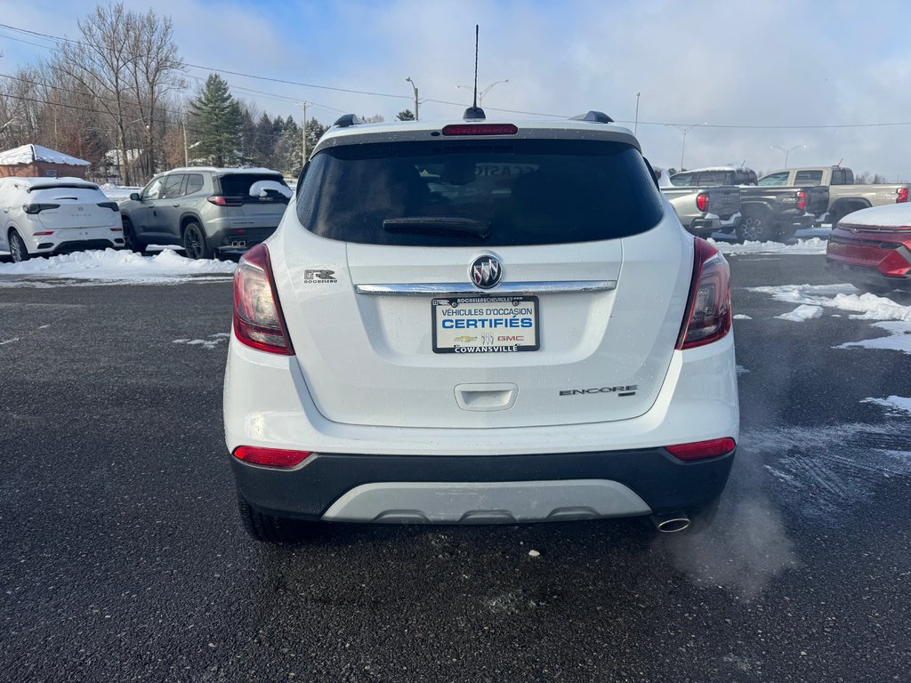 2020 Buick Encore Essence in Cowansville, Quebec - 6 - w1024h768px