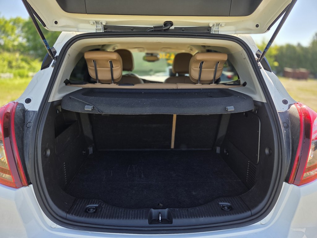 Buick Encore Essence 2020 à Cowansville, Québec - 11 - w1024h768px