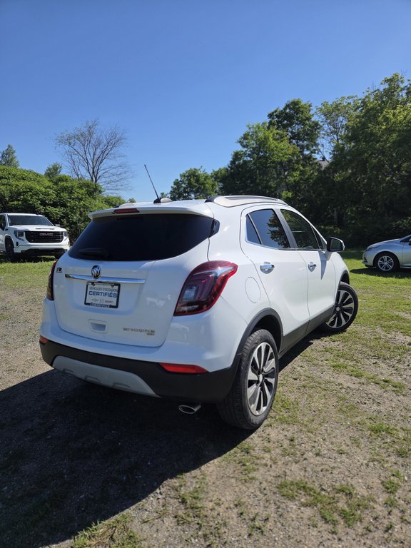 Buick Encore Essence 2020 à Cowansville, Québec - 5 - w1024h768px