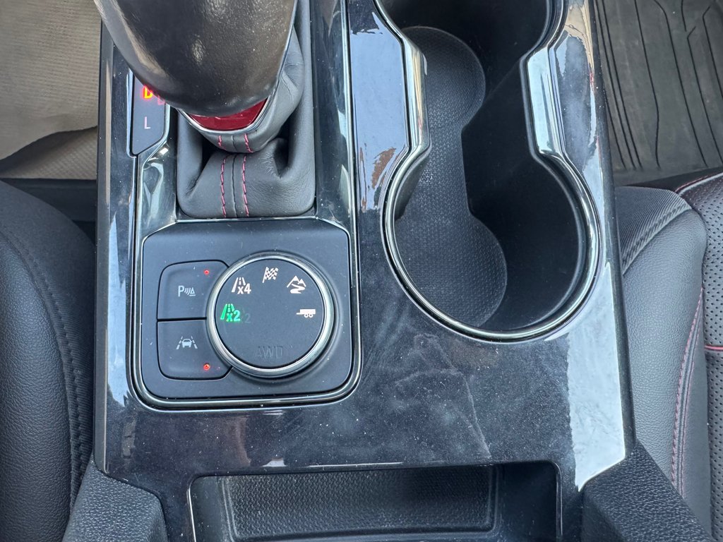 2021 Chevrolet Blazer RS in Cowansville, Quebec - 14 - w1024h768px
